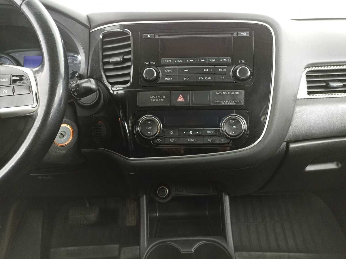Mitsubishi Outlander, 2014 - Фото №12