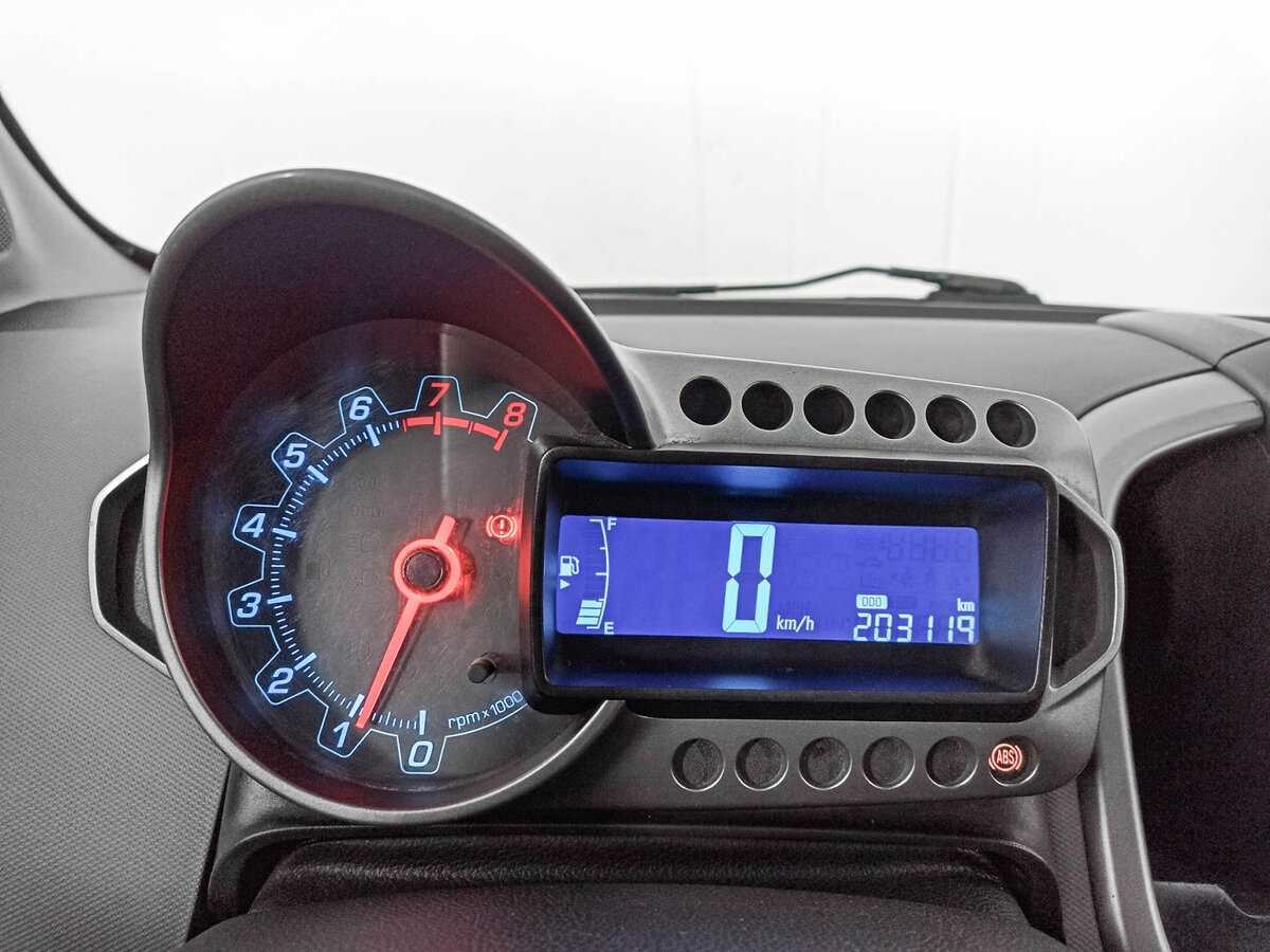 Chevrolet Aveo, 2012 - Фото №10