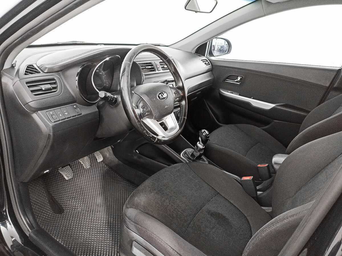 Kia Rio 6-speed, 2015 - Фото №11