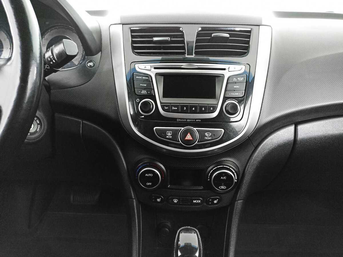 Hyundai Solaris, 2015 - Фото №11