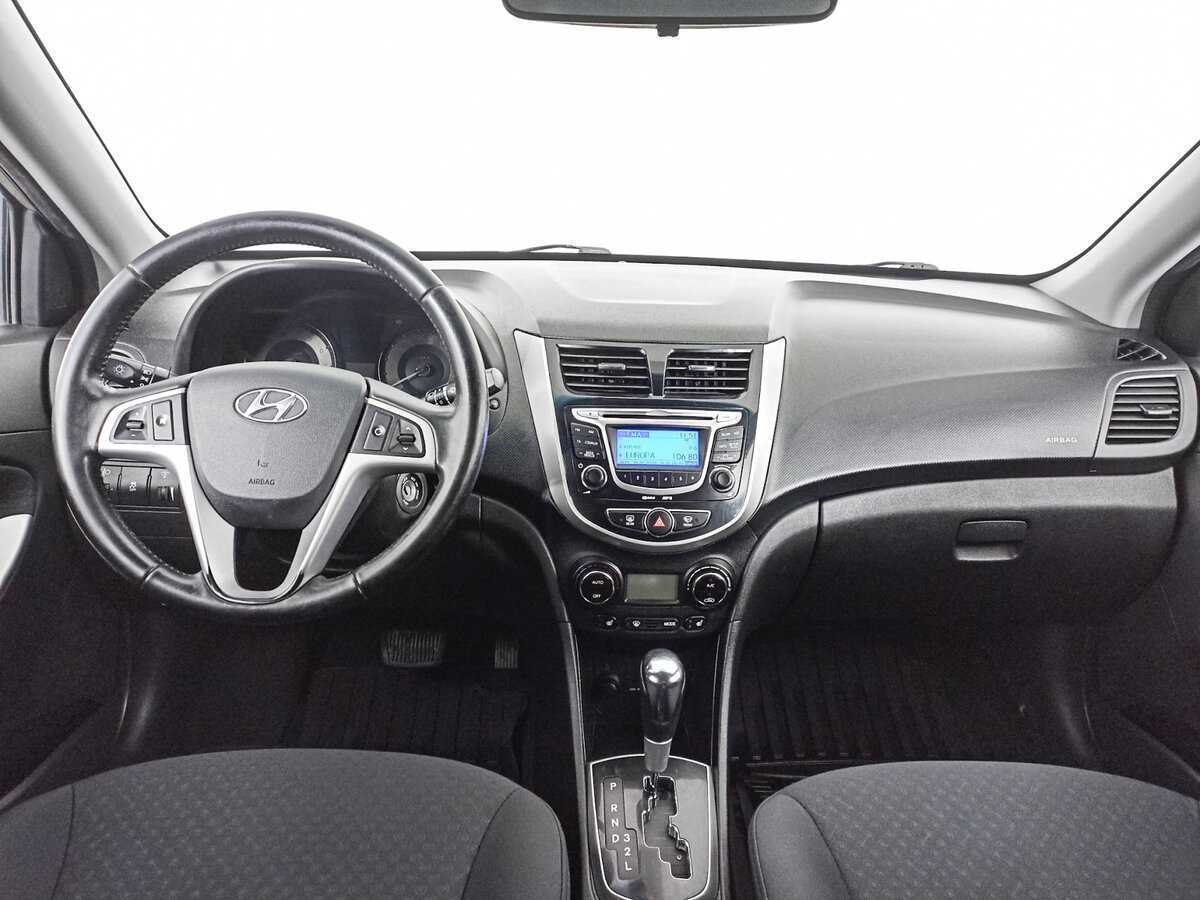 Hyundai Solaris, 2012 - Фото №11