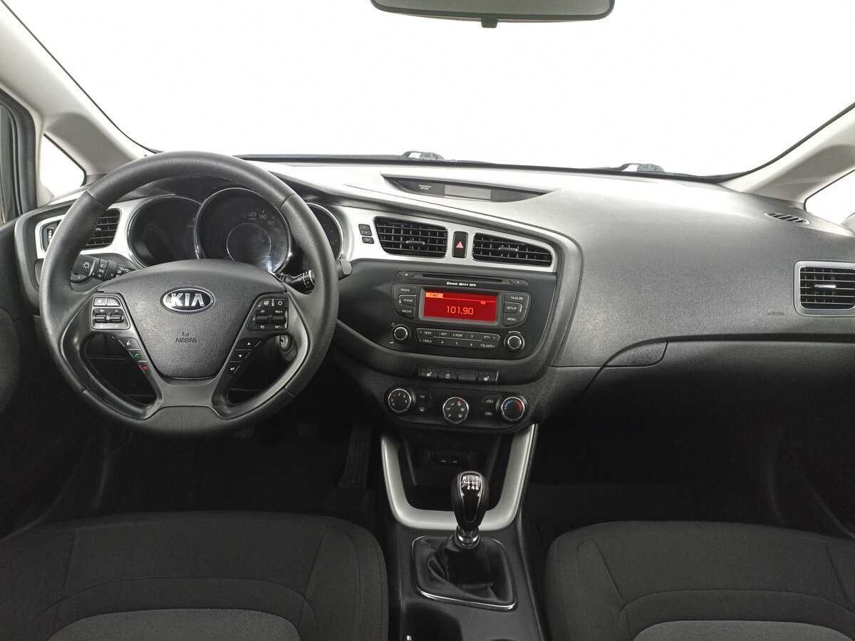 Kia Ceed, 2015 - Фото №10