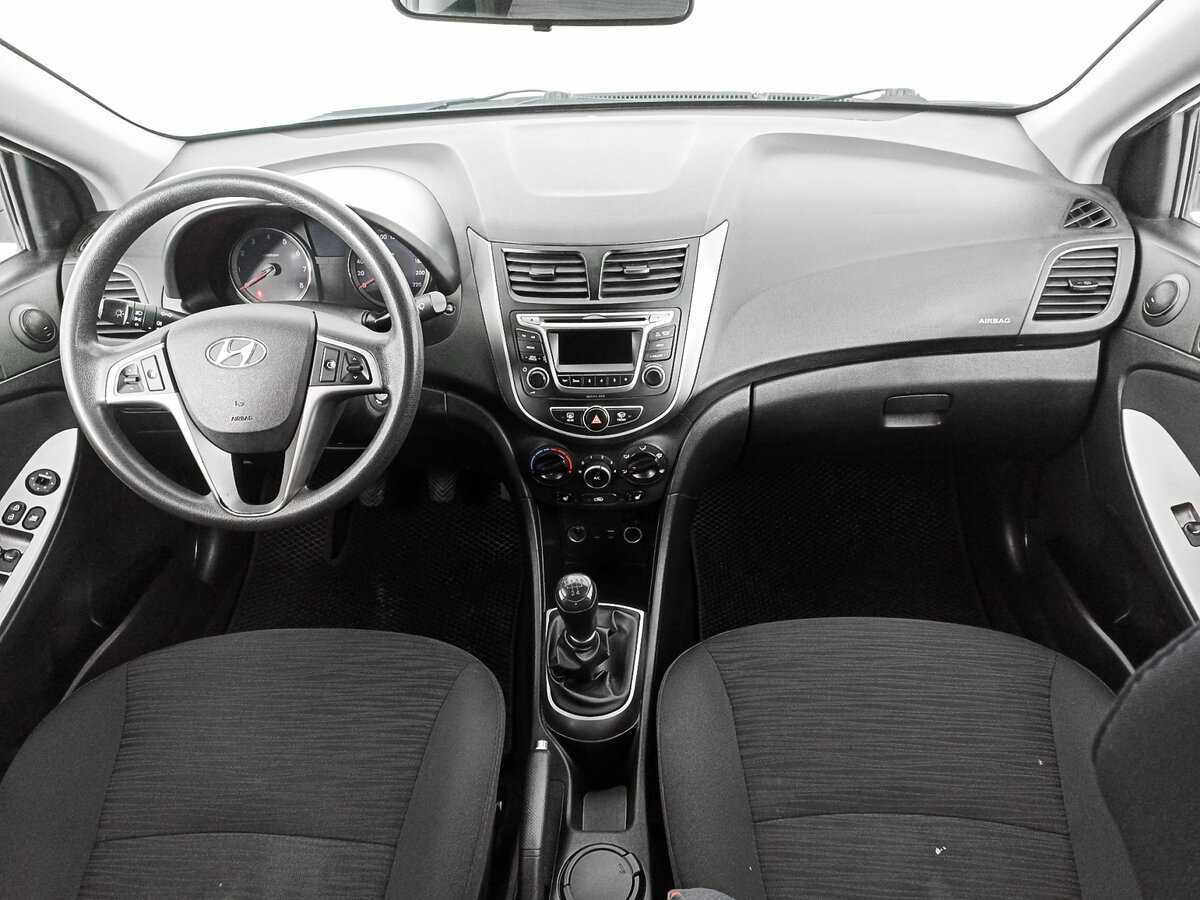 Hyundai Solaris, 2015 - Фото №11