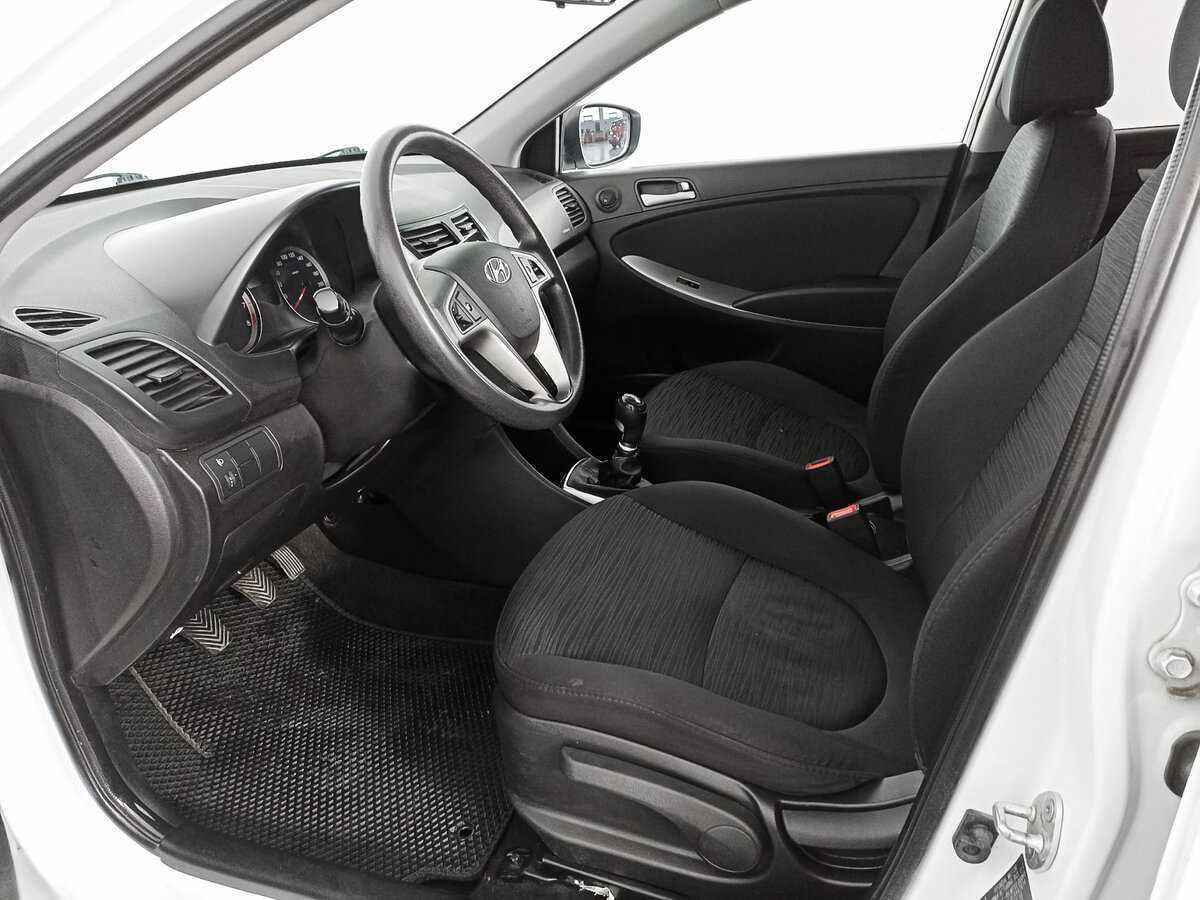 Hyundai Solaris, 2015 - Фото №13