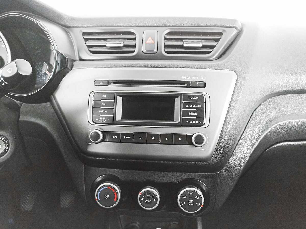 Kia Rio, 2017 - Фото №12