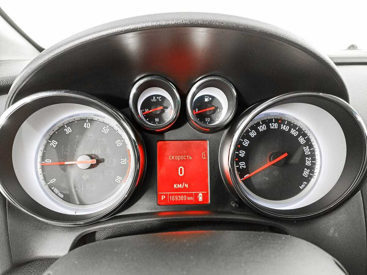 Opel Astra, 2013 - Фото №10