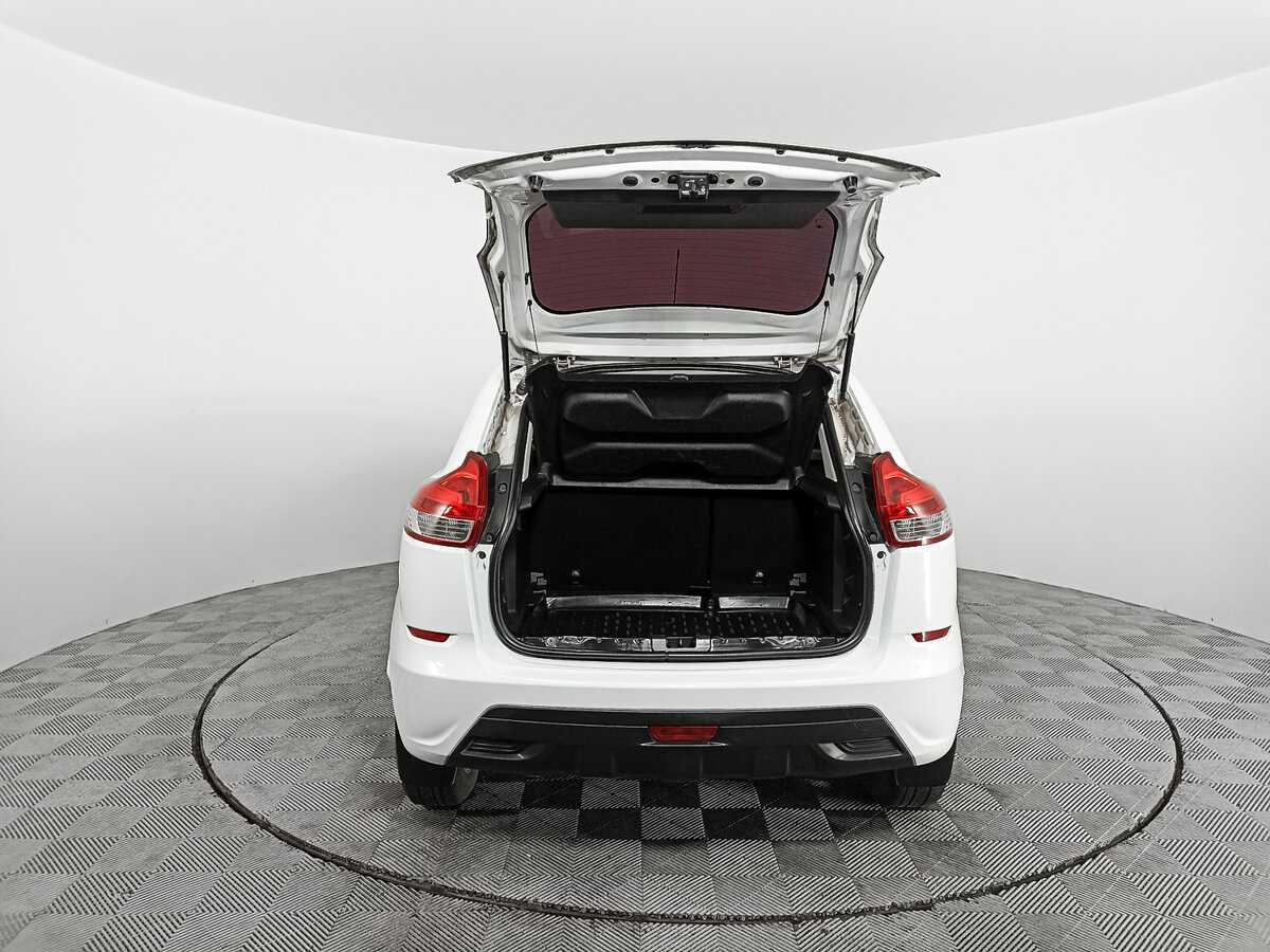 Lada (ВАЗ) XRAY, 2017 - Фото №9