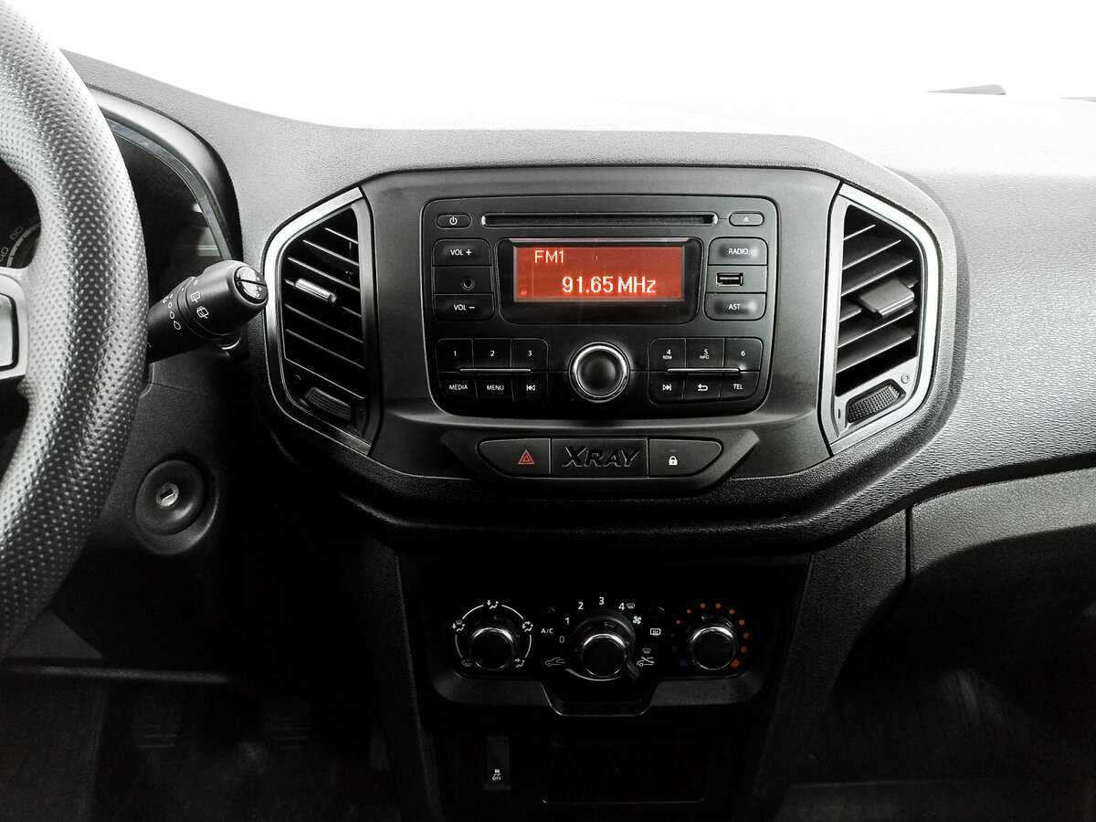 Lada (ВАЗ) XRAY, 2017 - Фото №14