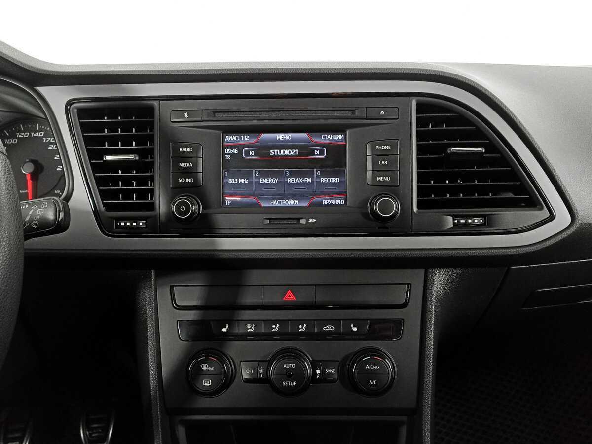 SEAT Leon, 2014 - Фото №12