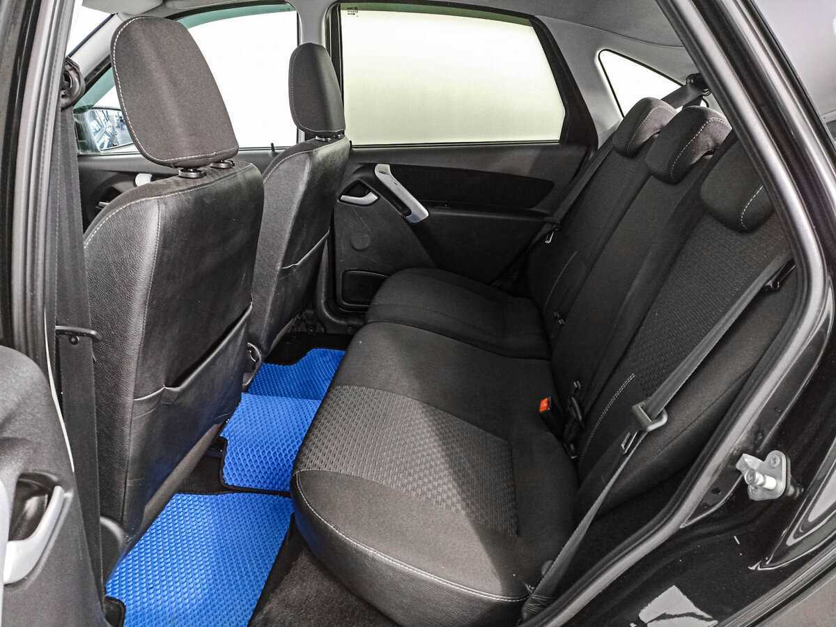 Lada (ВАЗ) Granta, 2015 - Фото №9