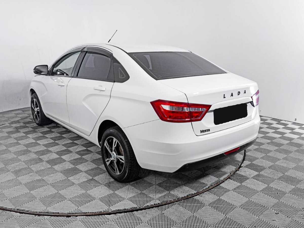 Lada (ВАЗ) Vesta, 2017 - Фото №6