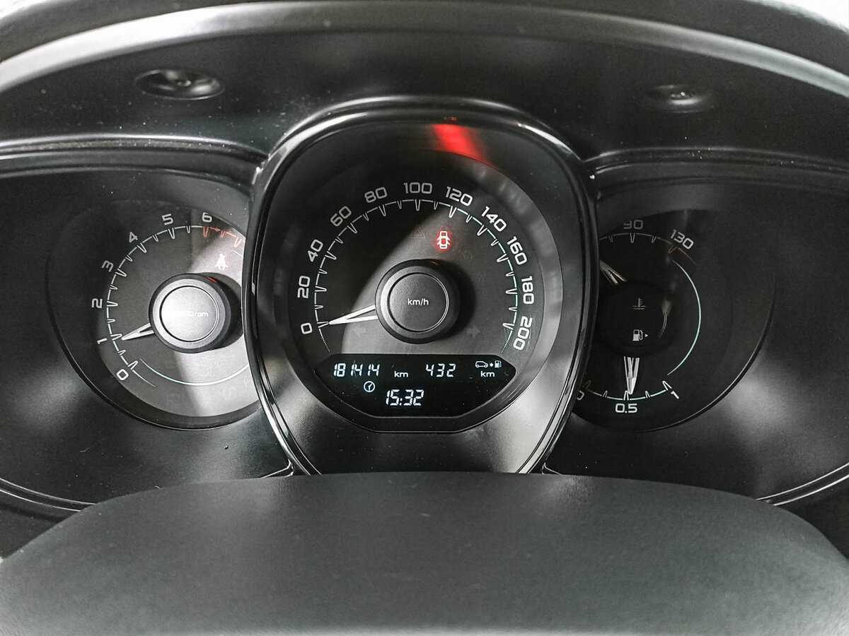 Lada (ВАЗ) Vesta, 2017 - Фото №12