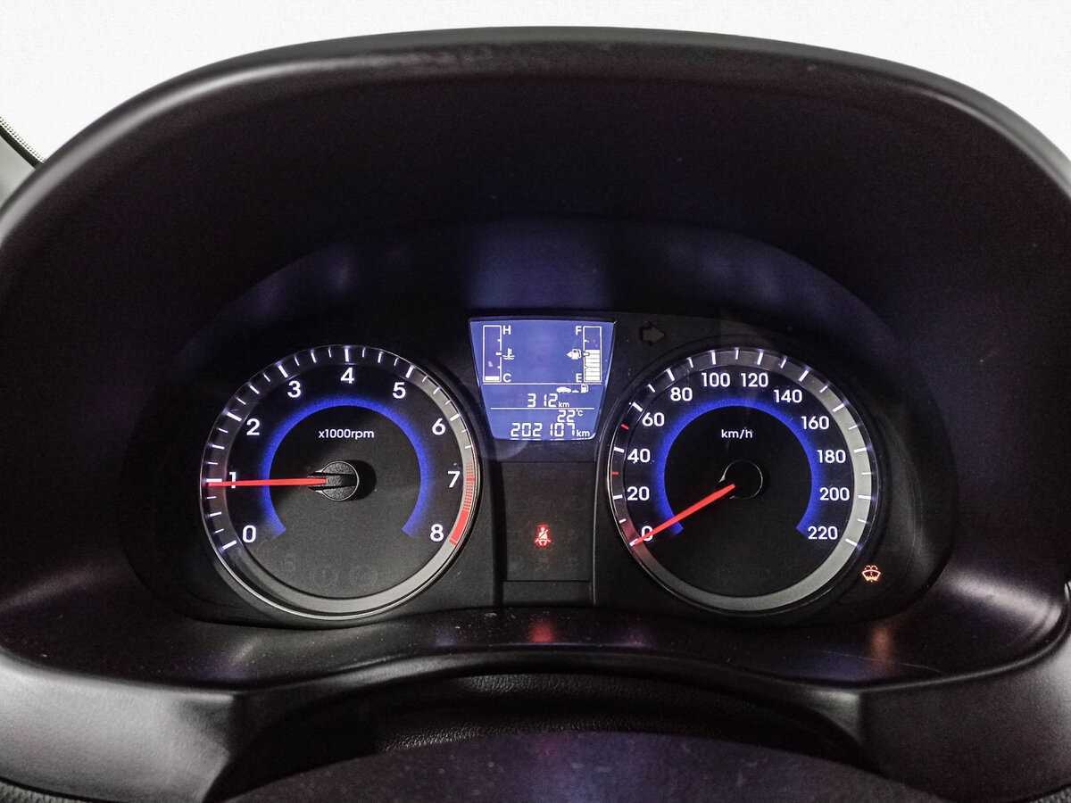 Hyundai Solaris, 2015 - Фото №10