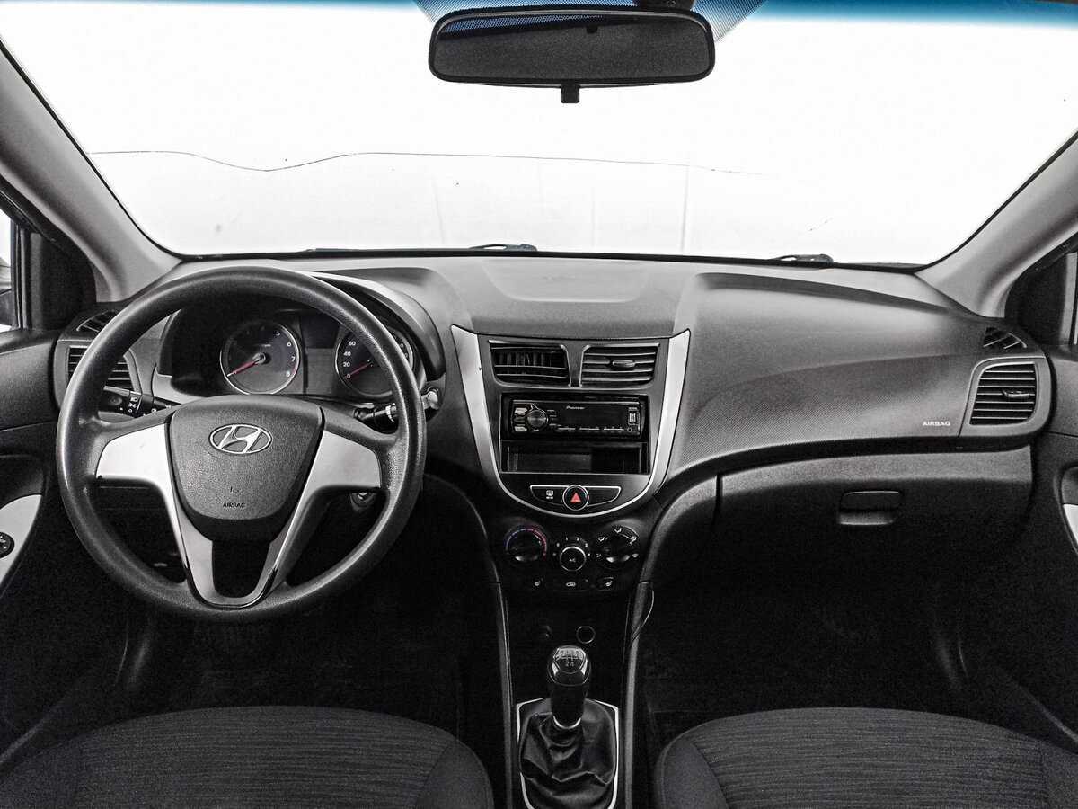 Hyundai Solaris, 2015 - Фото №11