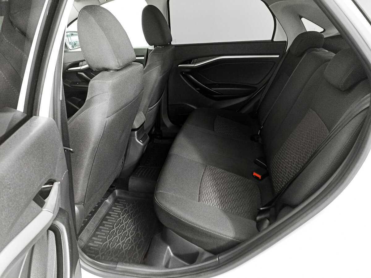 Lada (ВАЗ) Vesta, 2021 - Фото №7