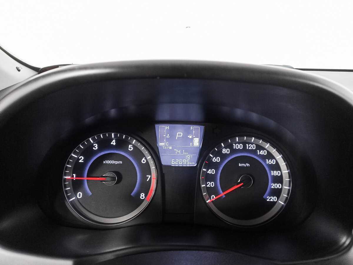 Hyundai Solaris, 2015 - Фото №8