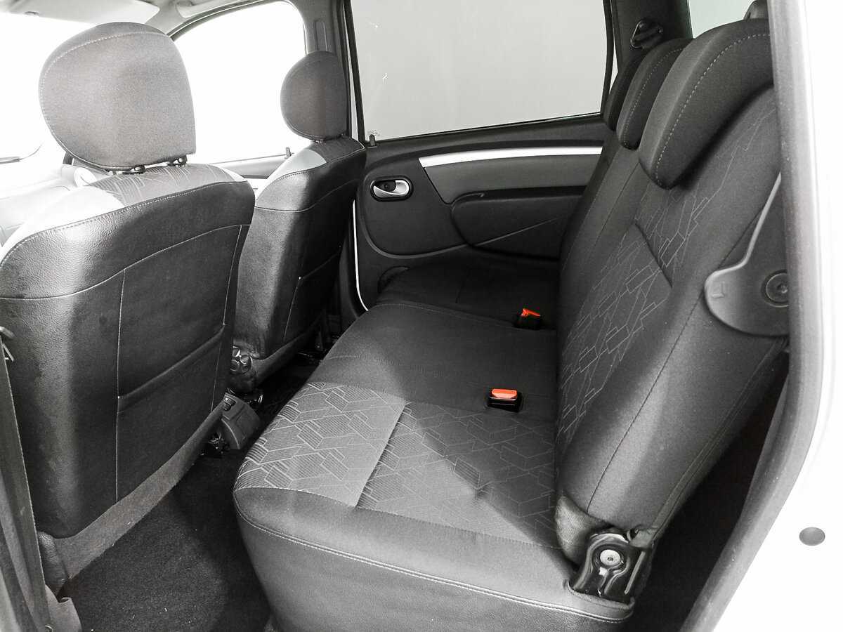 Lada (ВАЗ) Largus Cross, 2020 - Фото №7