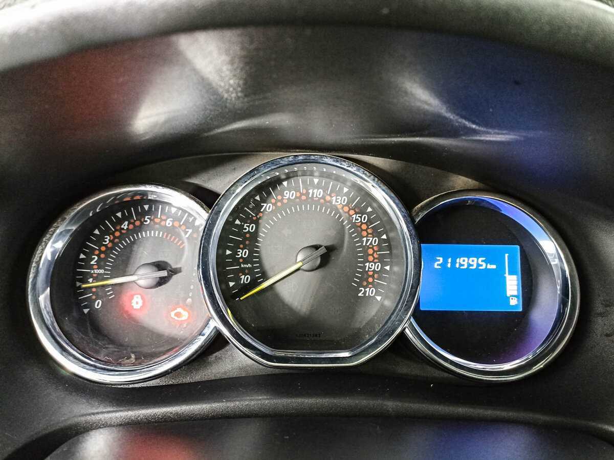 Renault Sandero, 2017 - Фото №10