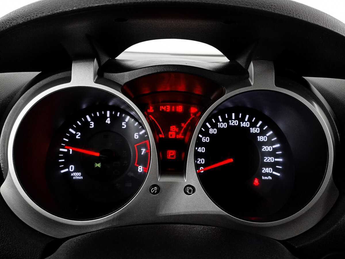 Nissan Juke, 2013 - Фото №8