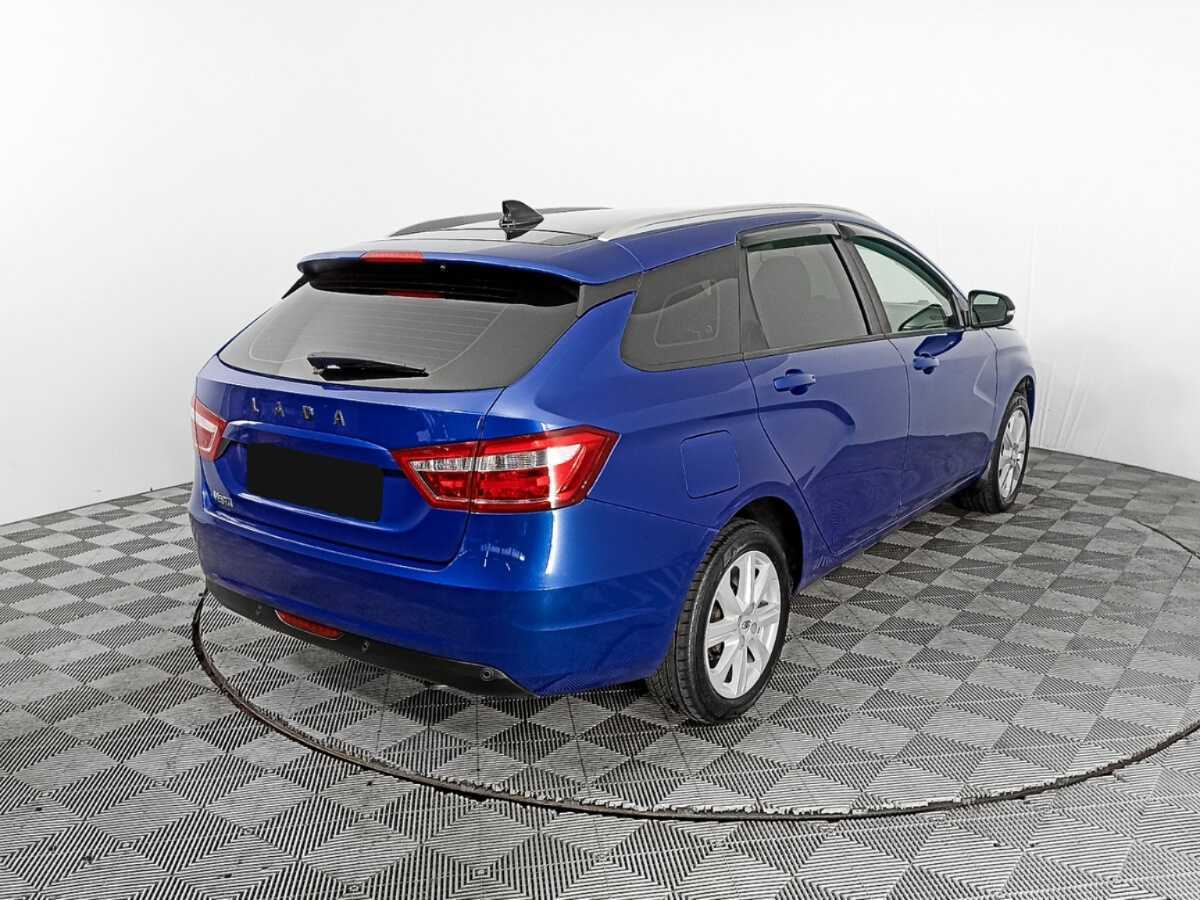 Lada (ВАЗ) Vesta SW, 2021 - Фото №4