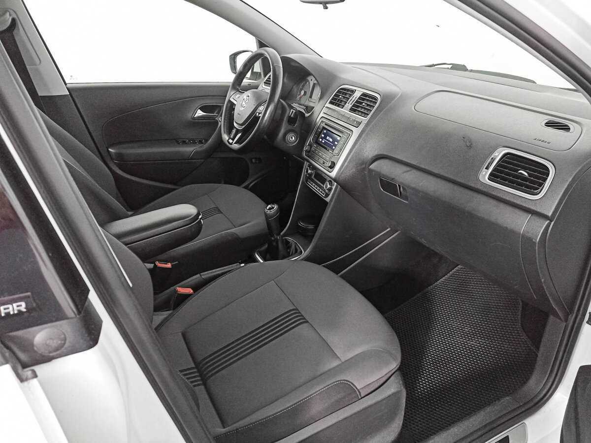 Volkswagen Polo, 2017 - Фото №8