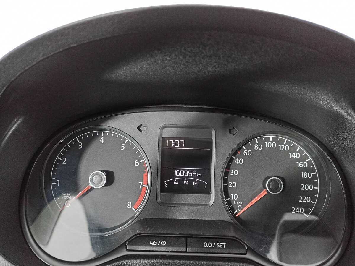 Volkswagen Polo, 2017 - Фото №10