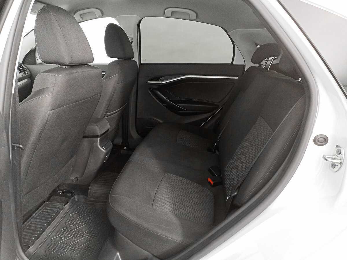 Lada (ВАЗ) Vesta, 2022 - Фото №9