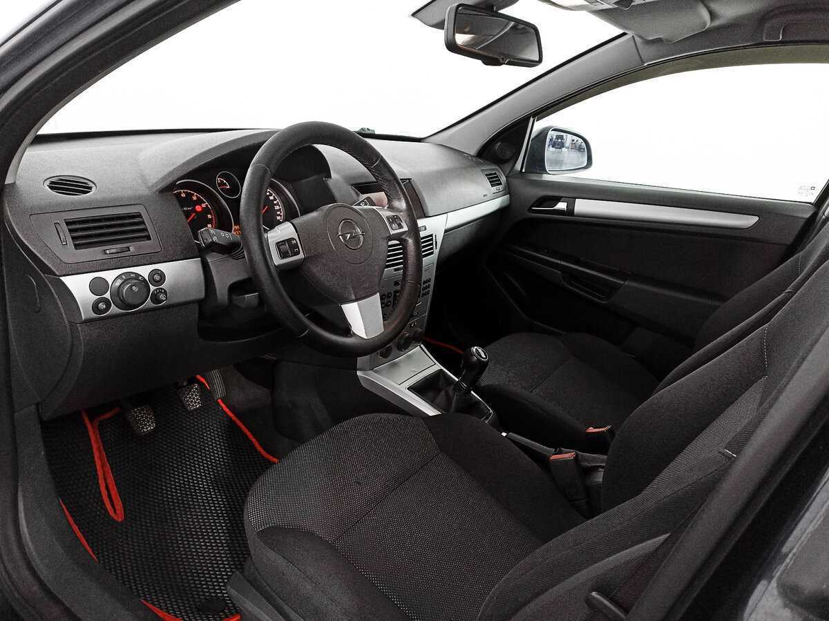 Opel Astra, 2012 - Фото №13