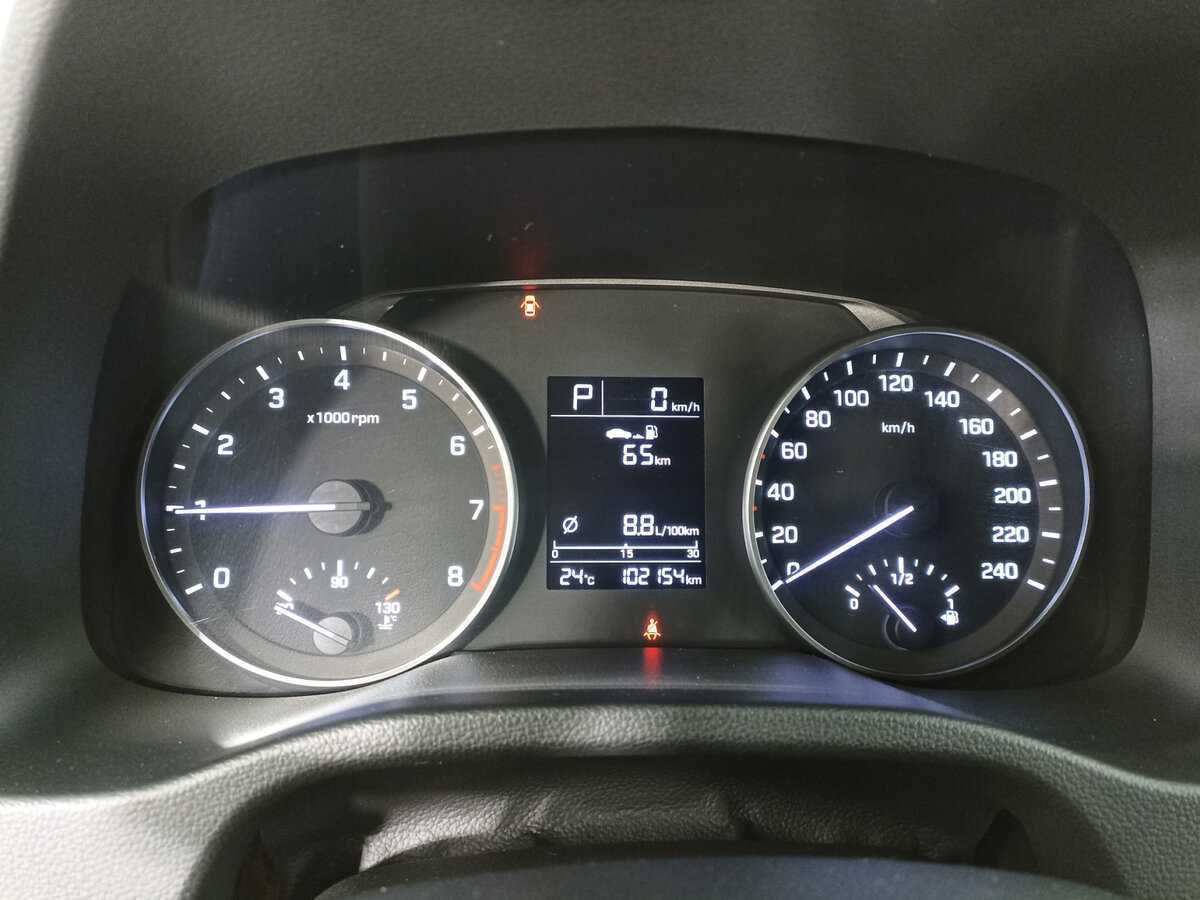 Hyundai Elantra, 2018 - Фото №10