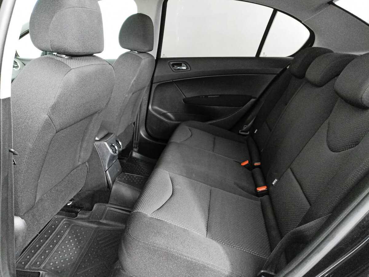 Peugeot 408, 2012 - Фото №8