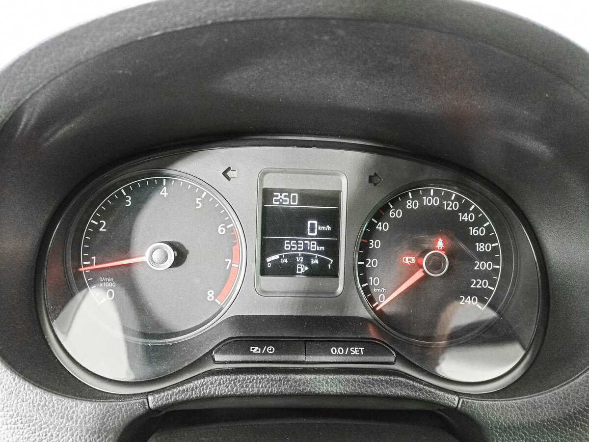 Volkswagen Polo, 2018 - Фото №10