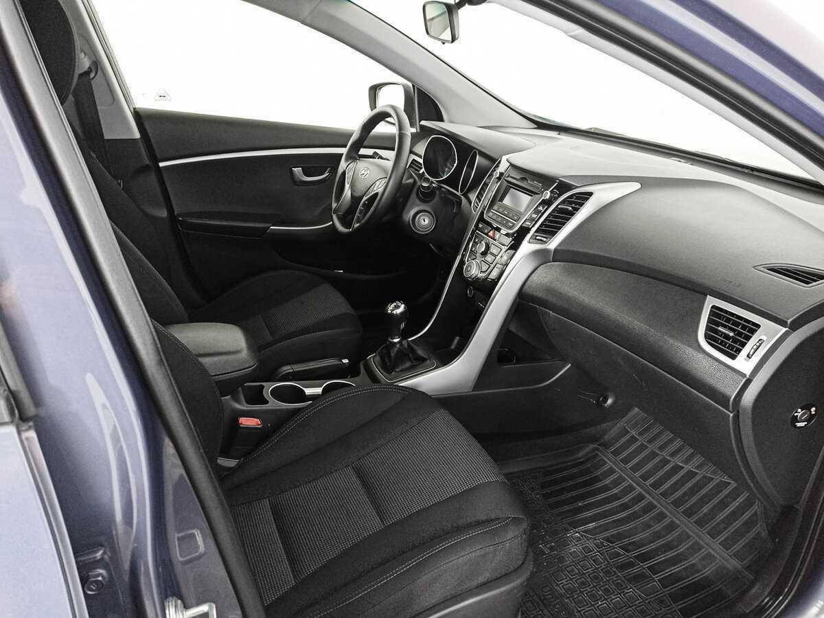 Hyundai i30, 2012 - Фото №8