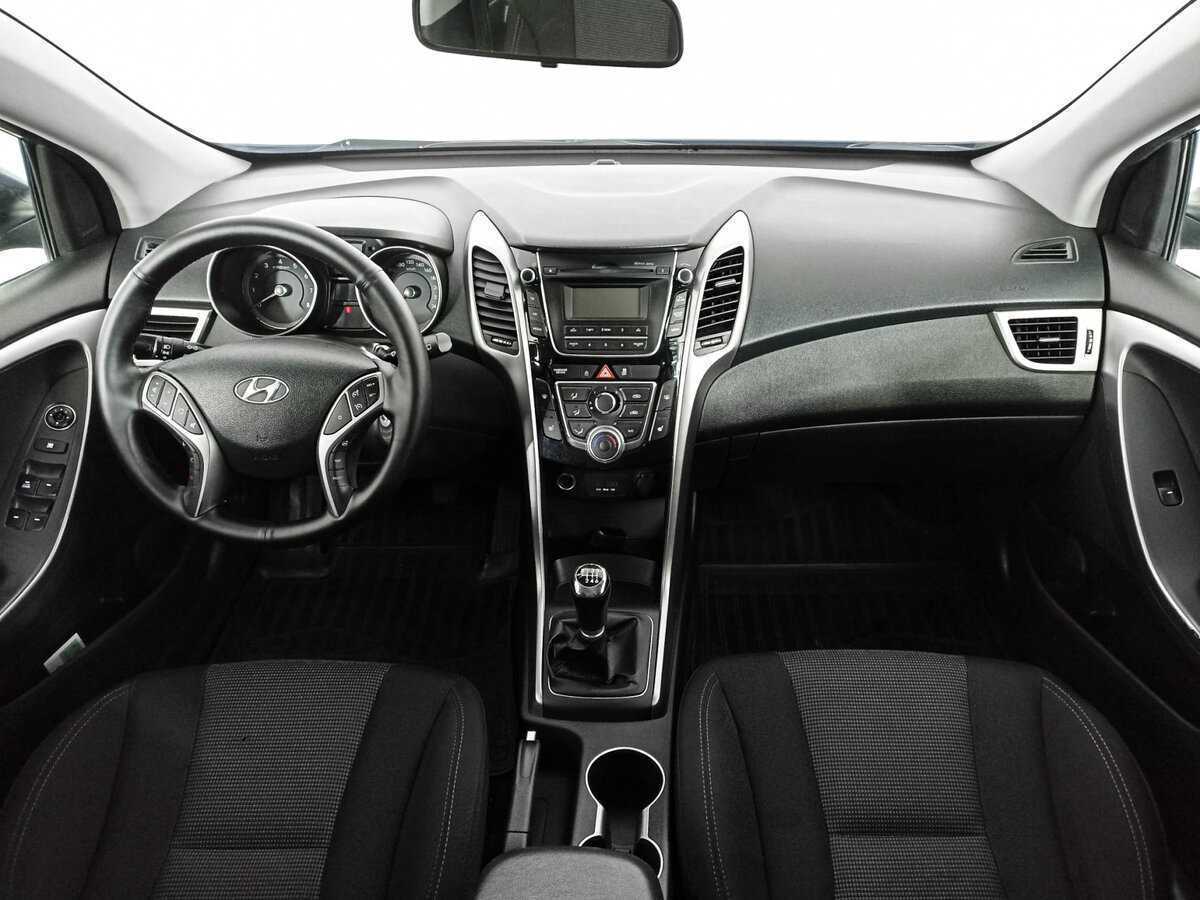 Hyundai i30, 2012 - Фото №11