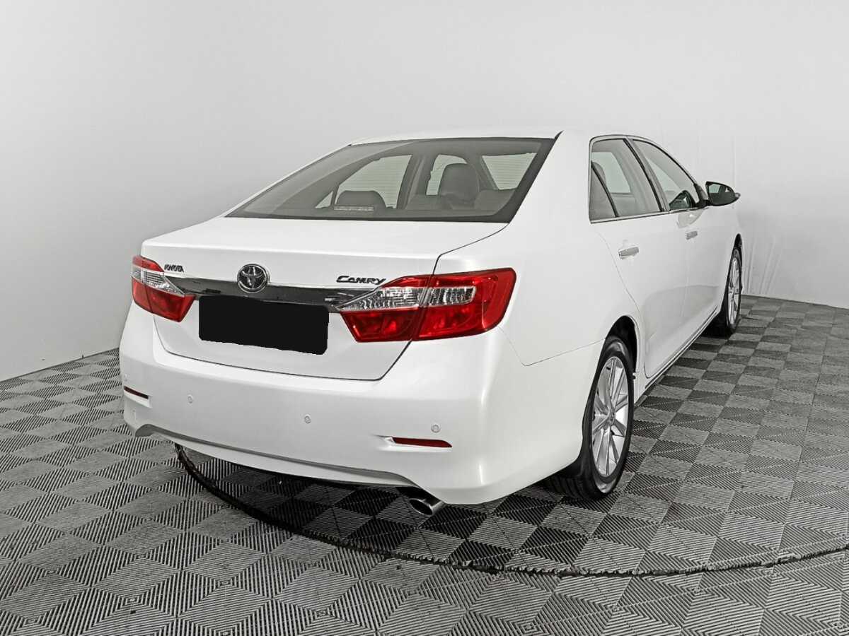 Toyota Camry, 2014 - Фото №3
