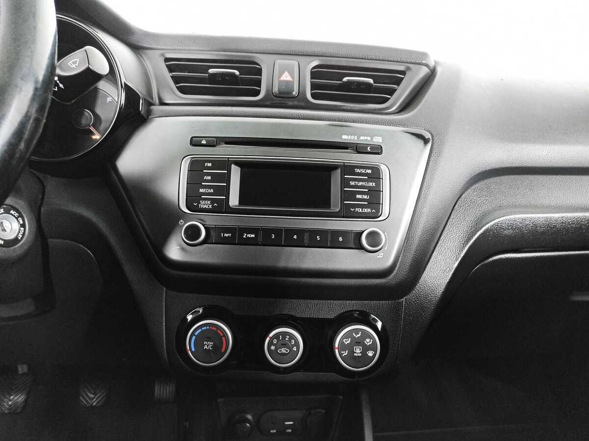 Kia Rio, 2015 - Фото №12