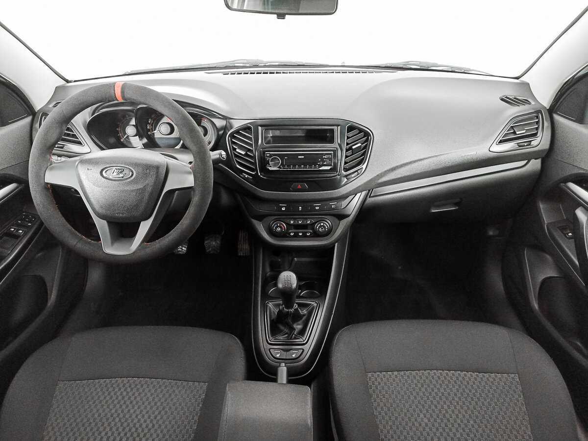 Lada (ВАЗ) Vesta, 2018 - Фото №11