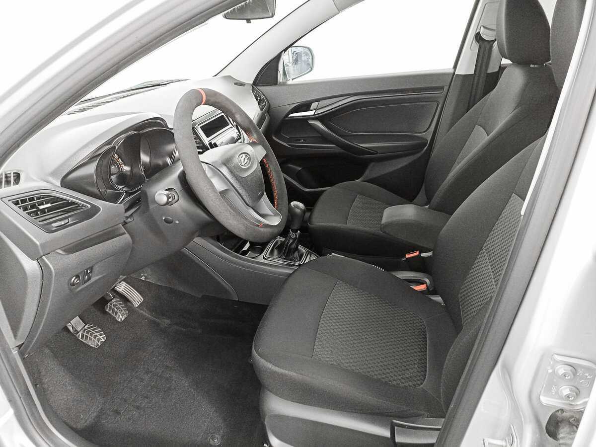 Lada (ВАЗ) Vesta, 2018 - Фото №13