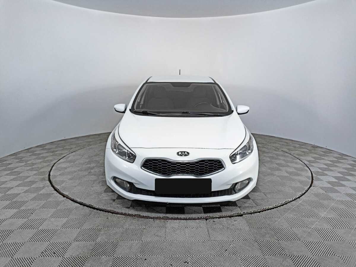 Kia Ceed, 2014 - Фото №1