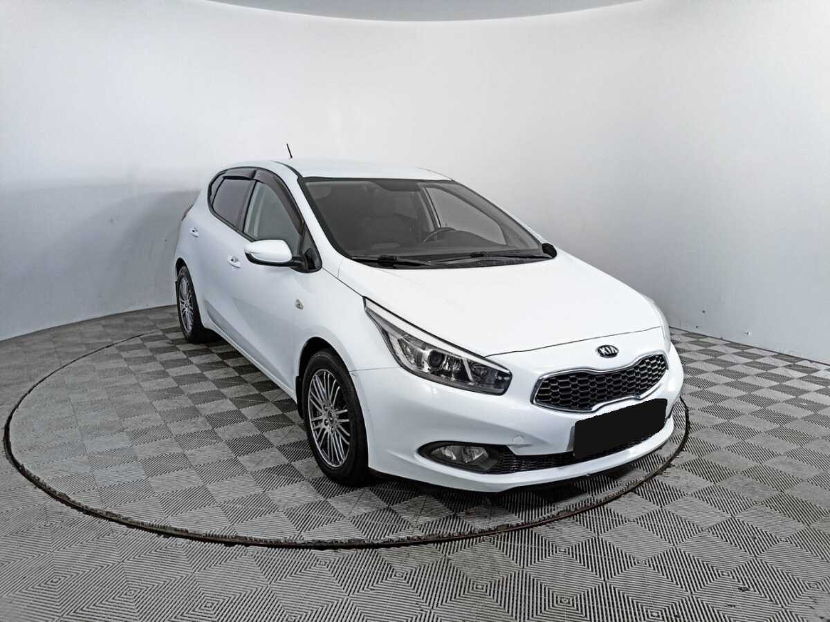 Kia Ceed, 2014 - Фото №2