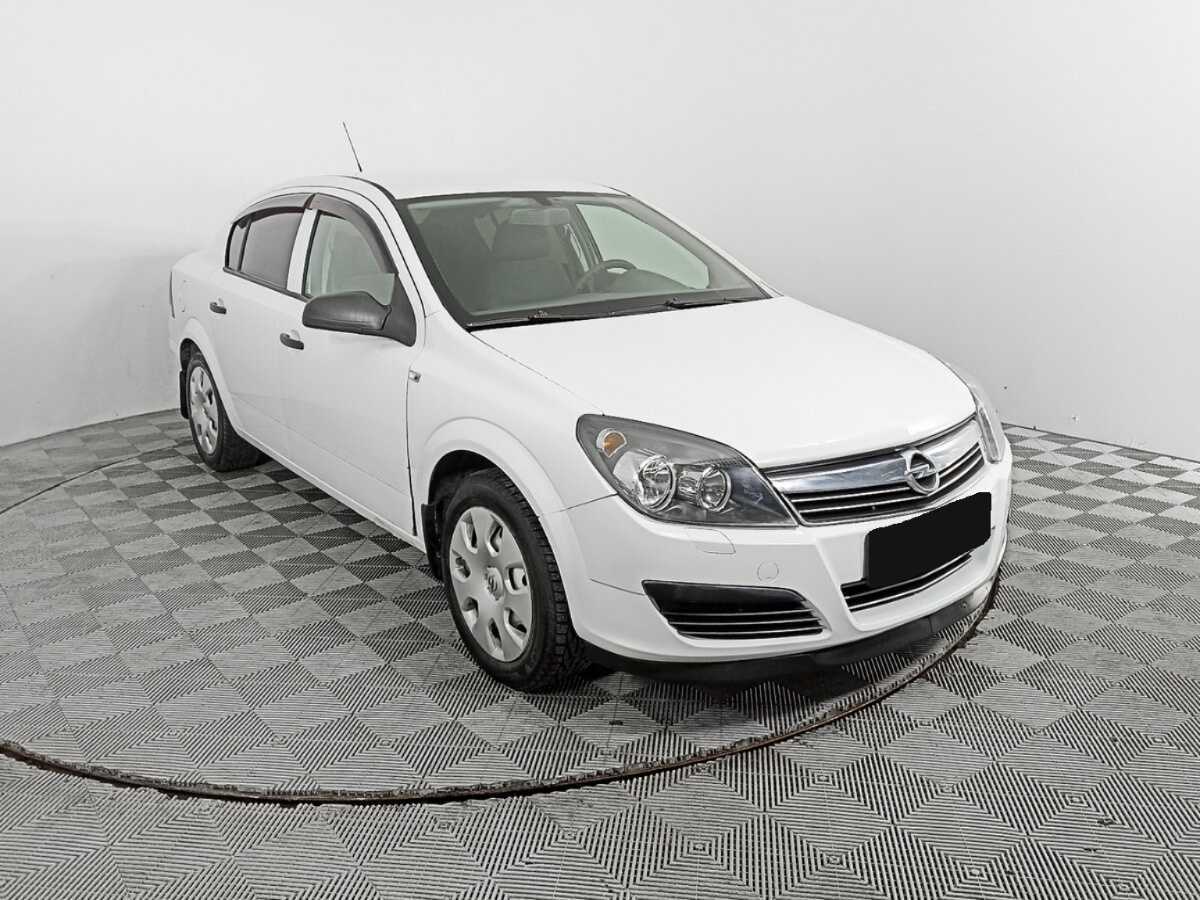 Opel Astra, 2013 - Фото №2