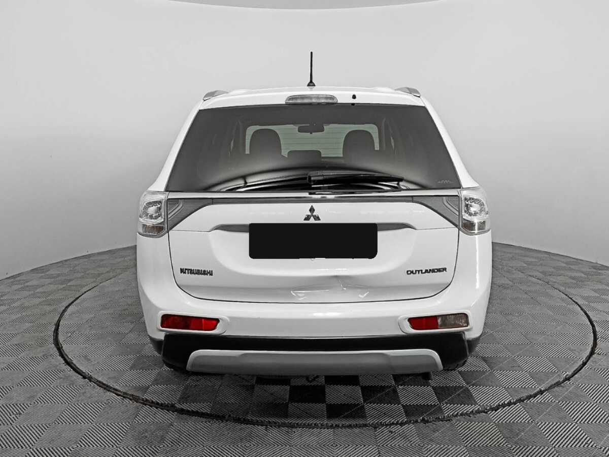 Mitsubishi Outlander, 2014 - Фото №4