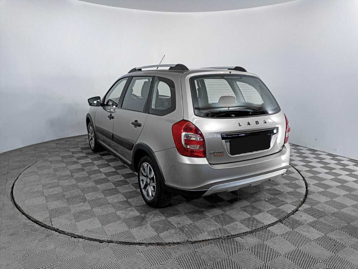 Lada (ВАЗ) Granta Cross, 2020 - Фото №6