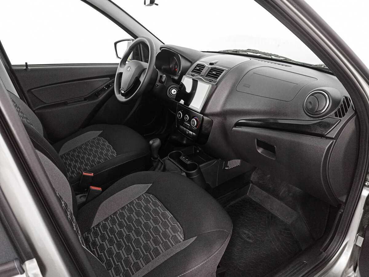 Lada (ВАЗ) Granta Cross, 2020 - Фото №8