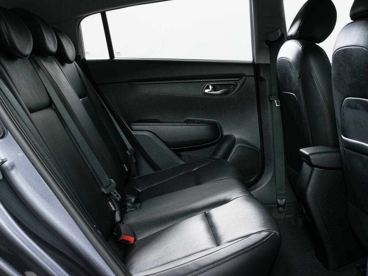 Kia Rio X, 2021 - Фото №9