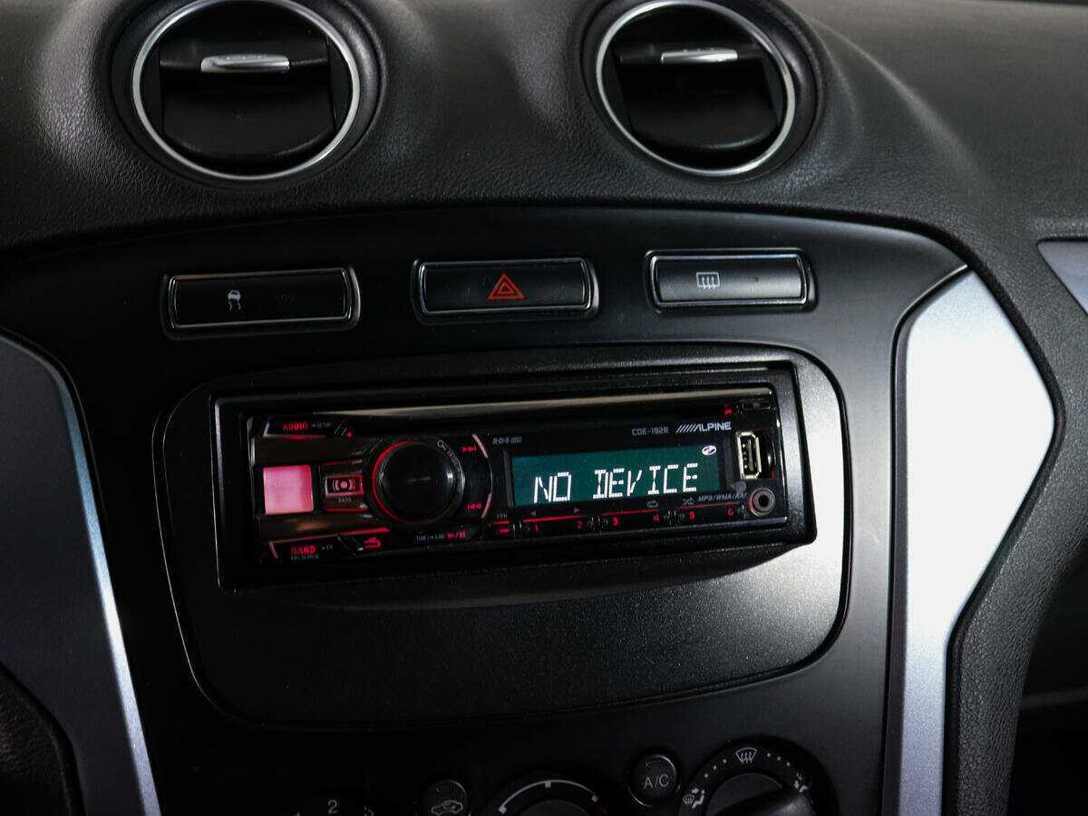 Ford Mondeo, 2012 - Фото №16