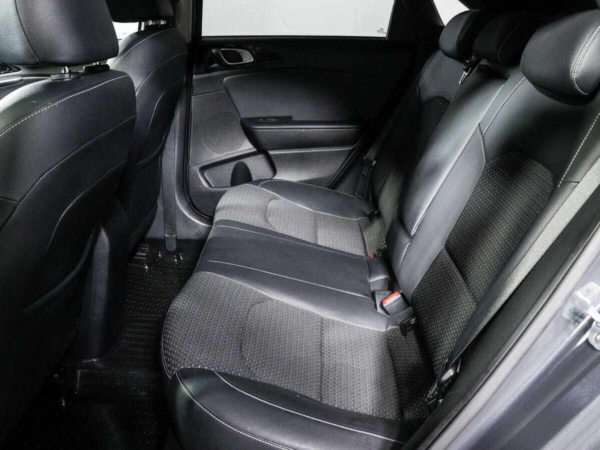 Kia Ceed, 2018 - Фото №9