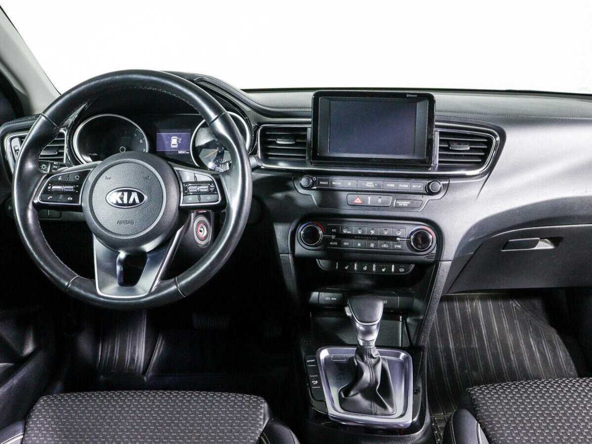 Kia Ceed, 2018 - Фото №11