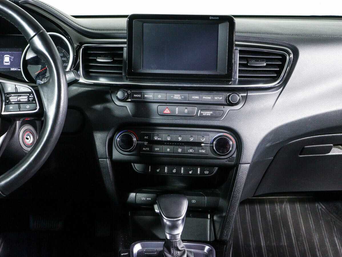 Kia Ceed, 2018 - Фото №12