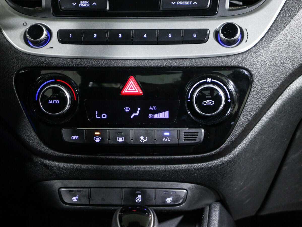 Hyundai Solaris, 2017 - Фото №13