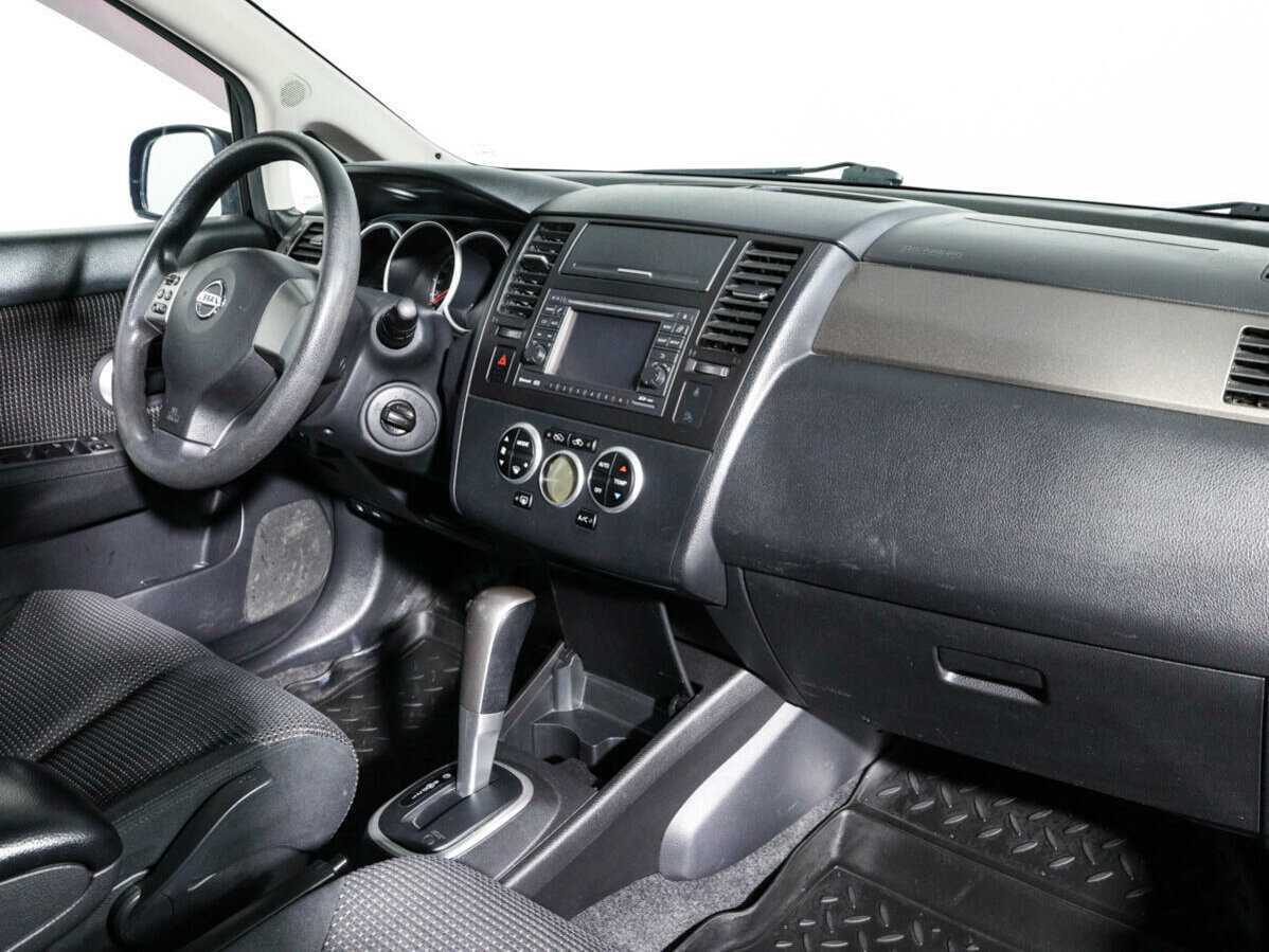 Nissan Tiida, 2013 - Фото №6